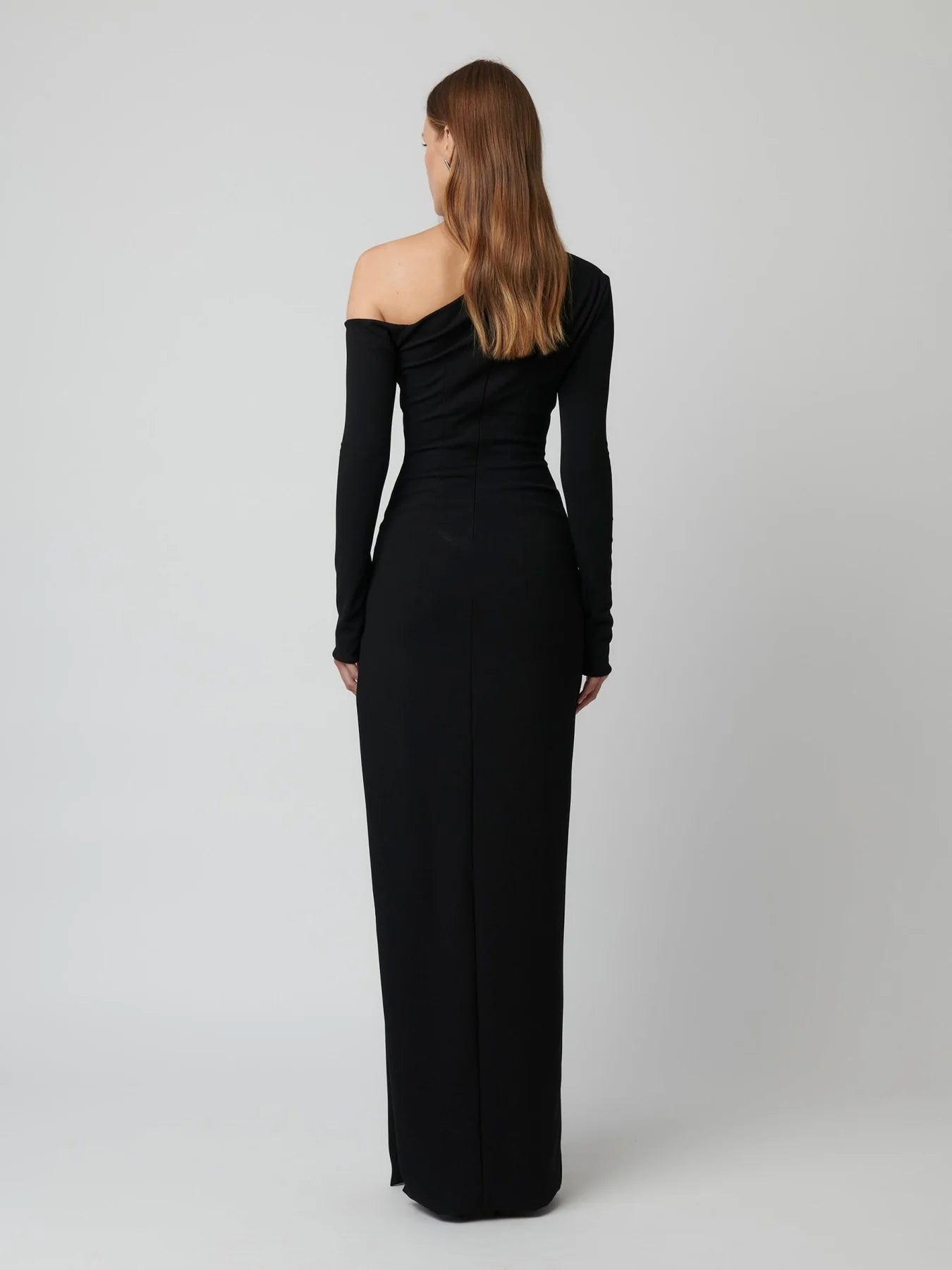 EFFIE KATS CAYLEY GOWN IN BLACK SIZE 6, 8, 10