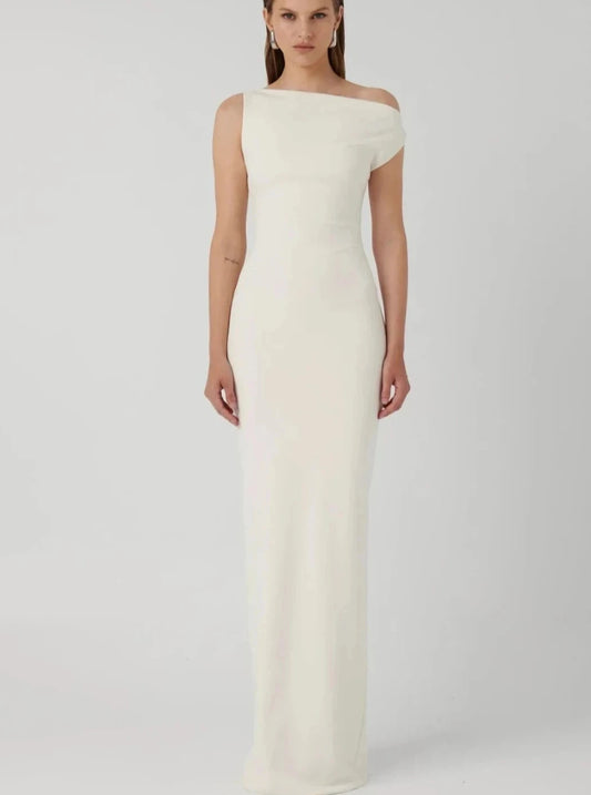 EFFIE KATS INAYA GOWN IN IVORY SIZE 8